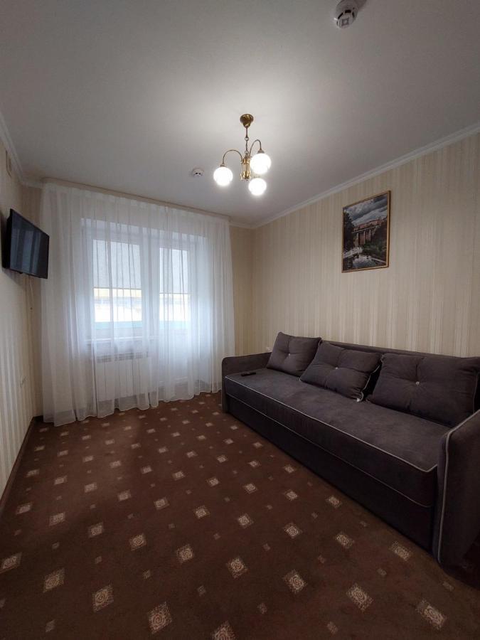 Apart-Hotel 24/7 Kamieniec Podolski Zewnętrze zdjęcie